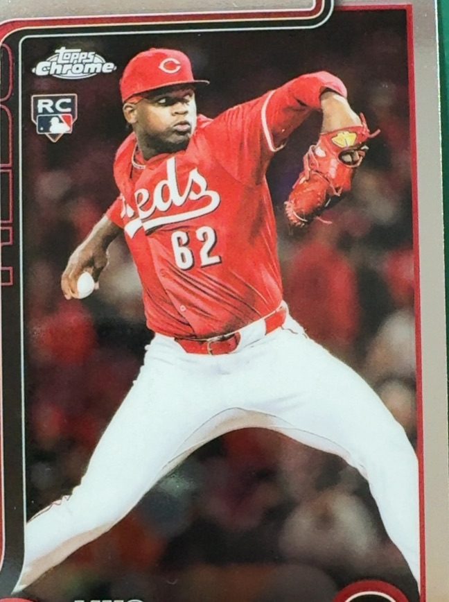 Topps Chrome Rookie Card of Cincinnati Reds Player